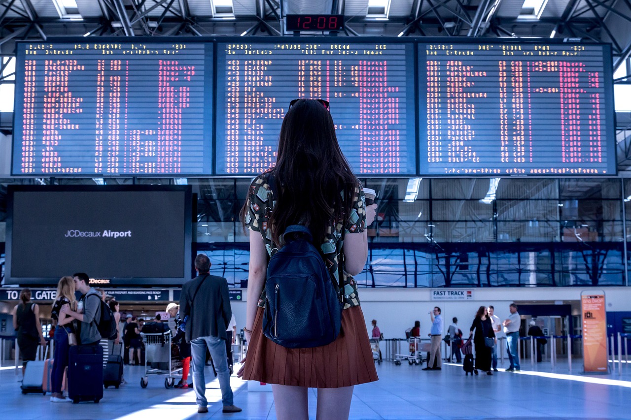 découvrez nos conseils pratiques et astuces pour voyager avec des enfants en toute sérénité. préparez votre prochain voyage familial grâce à nos recommandations pour un séjour agréable et sans stress !