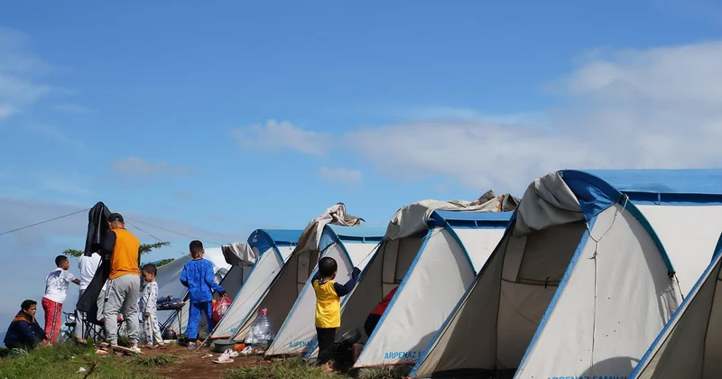Camping 5 étoiles ou camping municipal : le vrai match