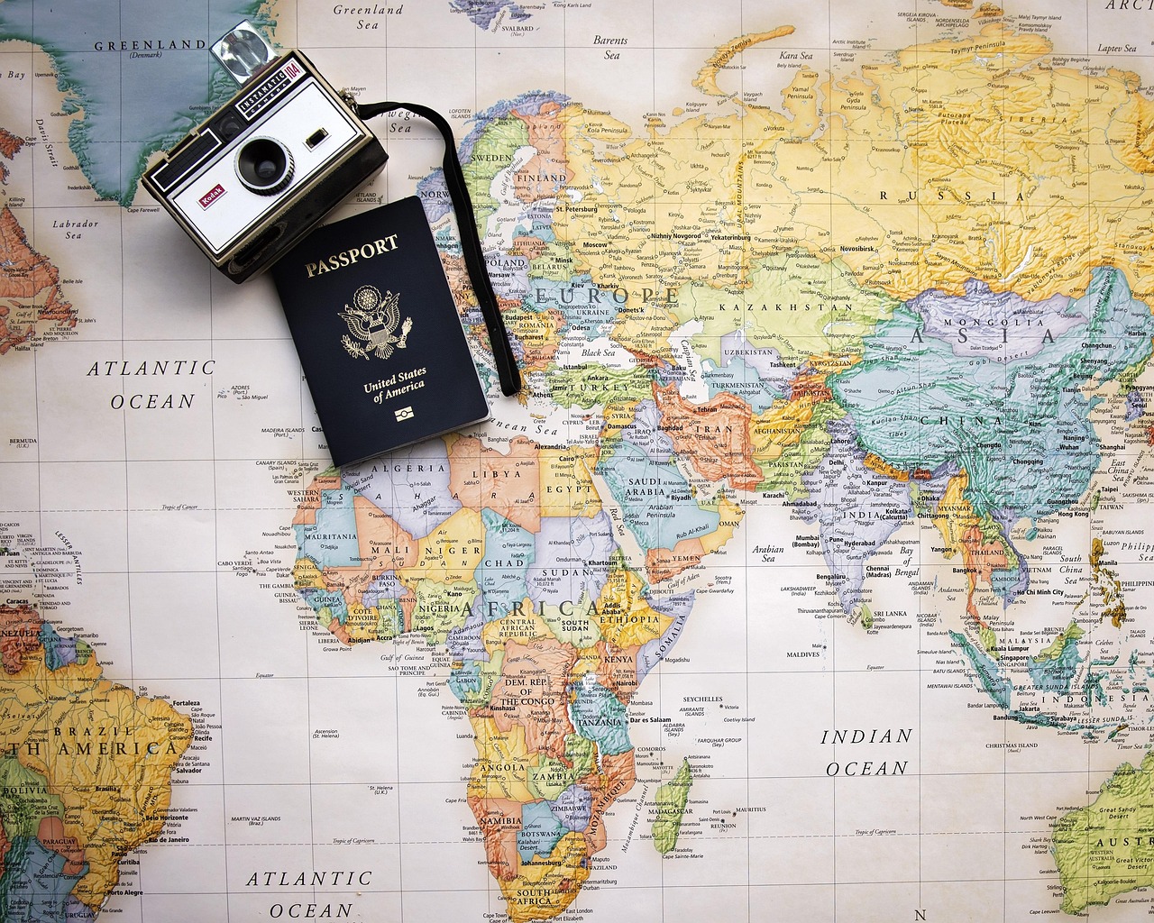 Partir en voyage hors saison en 2025 : les meilleures destinations à découvrir autrement